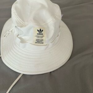 Adidas Classic Cream Bucket Hat